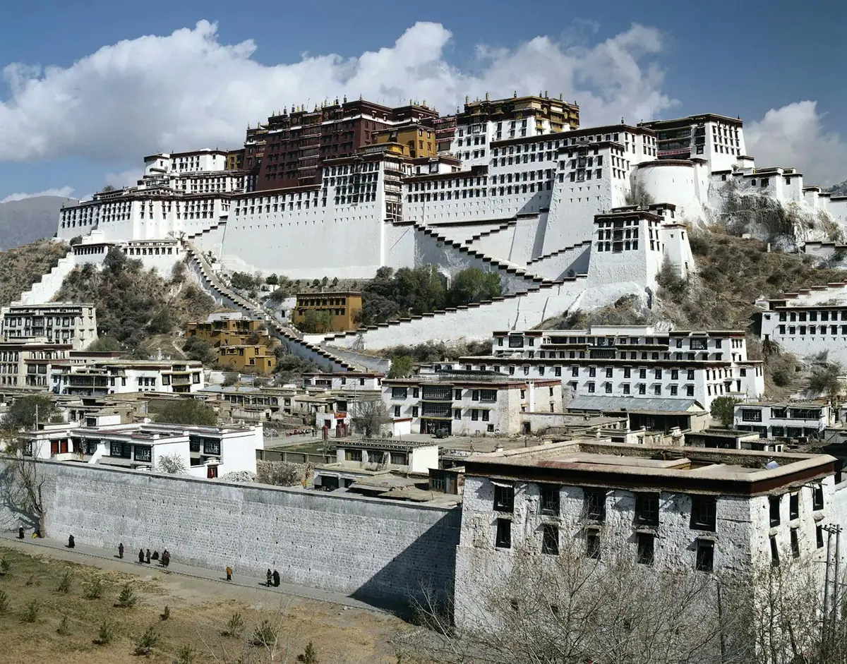 Lhasa & Potala Palace – Tibet